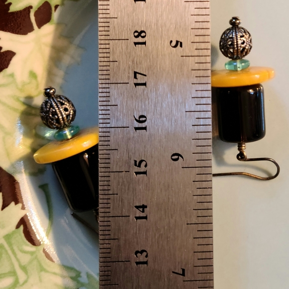 COPY - Hand crafted Earrings - Picture 4 of 5